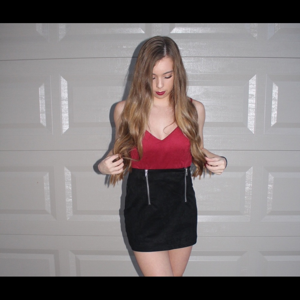 Black forever 21 skirt